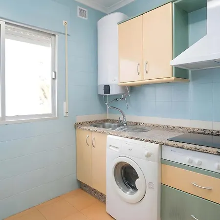 Apartment Con Balcon Garaje Aire Acondicionado Centrico Solo Fse Alquila A Familia Y Parejas Conil De La Frontera